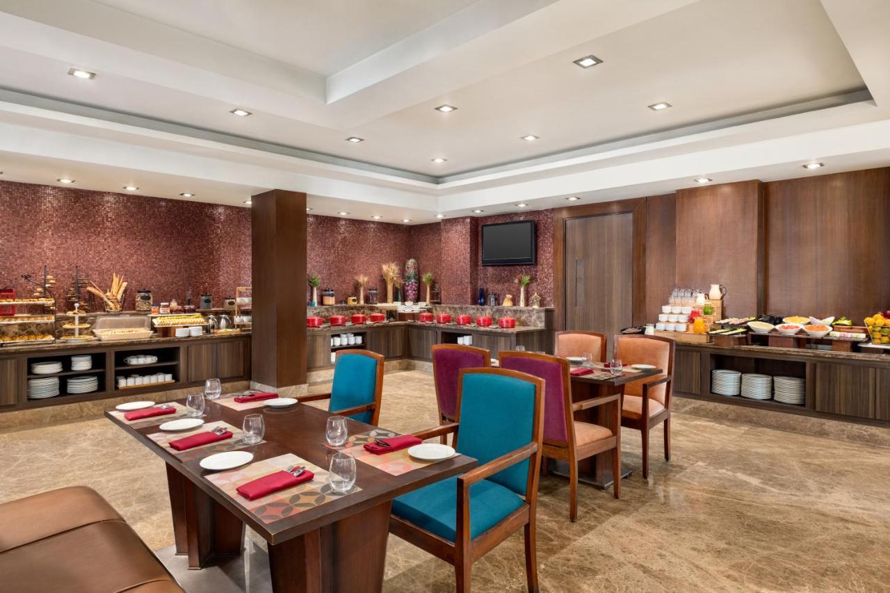 Ramada By Wyndham Jaipur North 호텔 외부 사진