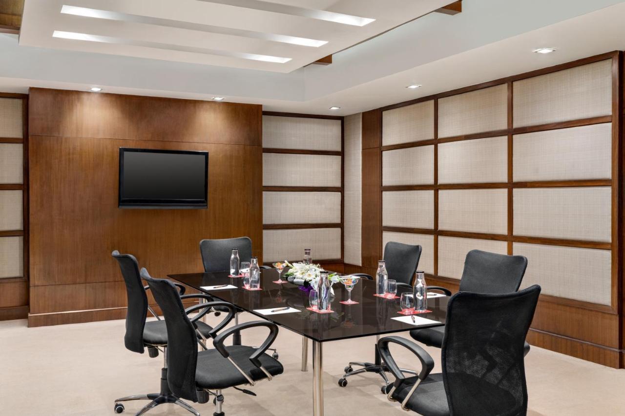 Ramada By Wyndham Jaipur North 호텔 외부 사진