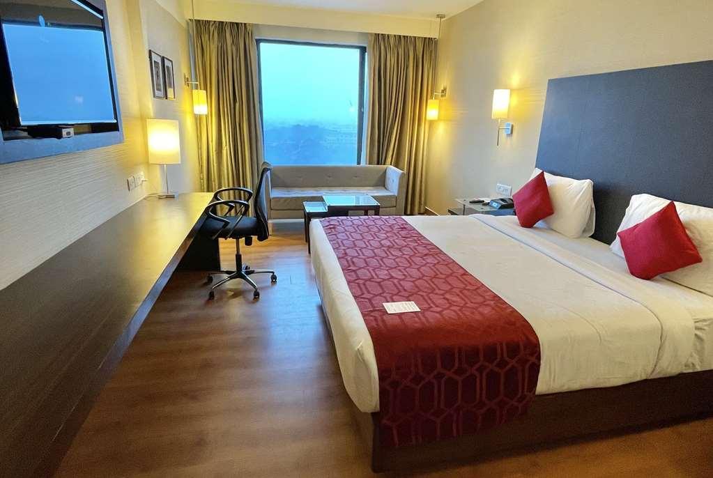 Ramada By Wyndham Jaipur North 호텔 객실 사진
